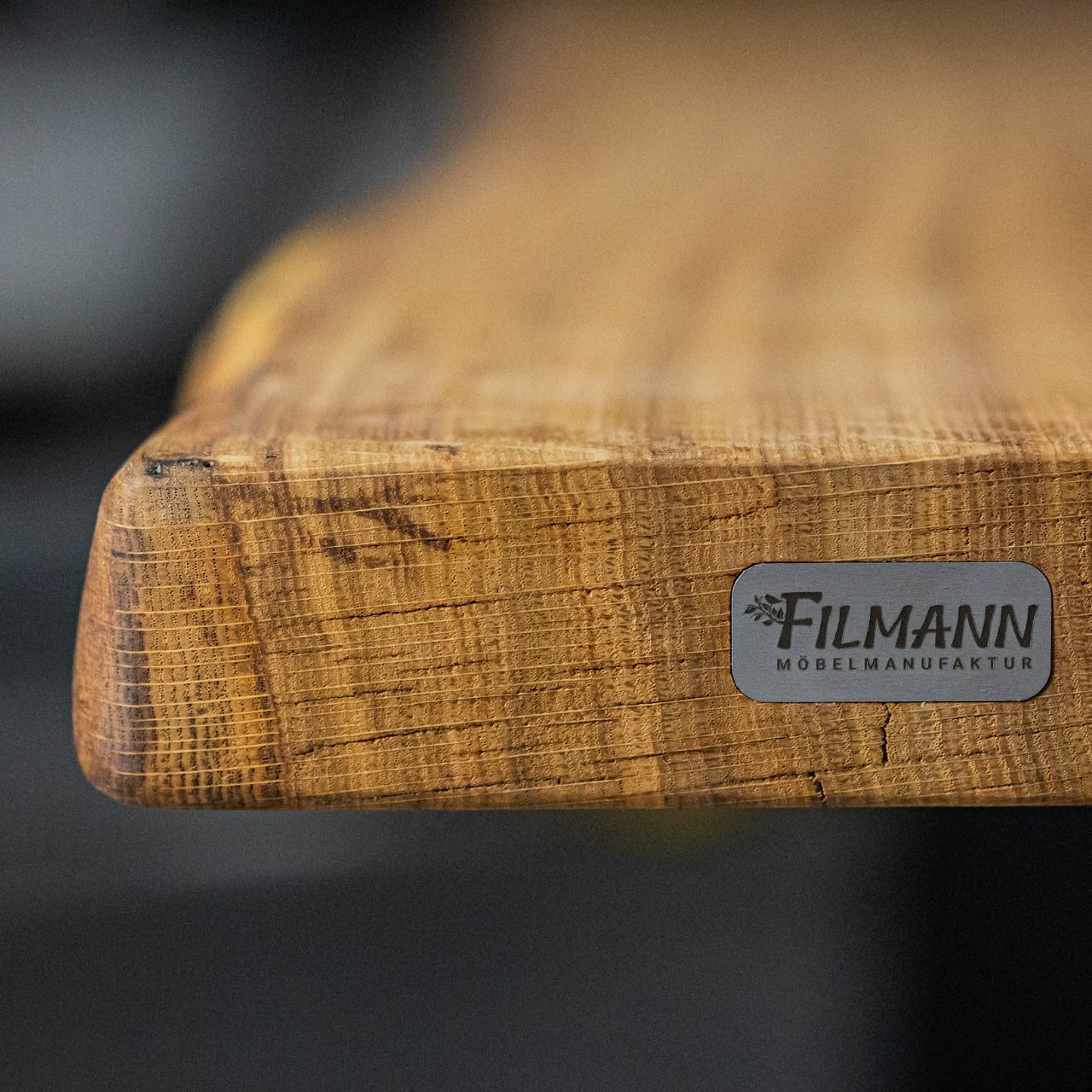 Massiver Holztisch Eiche - Esstisch aus einem Stück